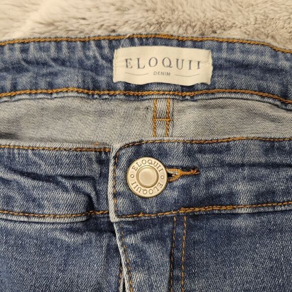 Eloquii distressed skinny jeans, 16G - Picture 6 of 13